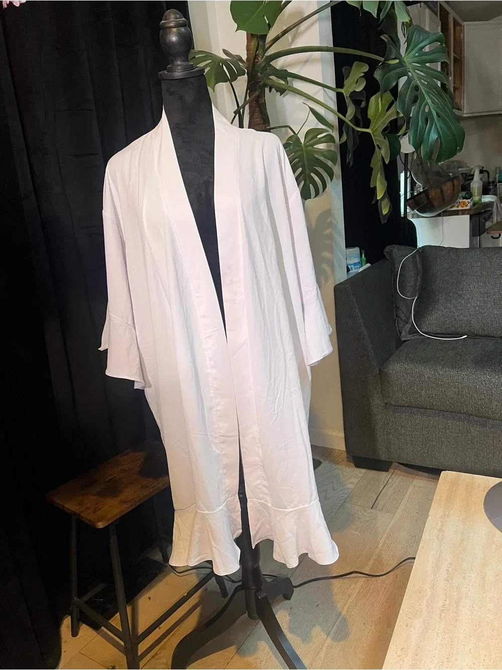 Birdy Grey Light Pink 'Bride' Embroidered Bridal Robe